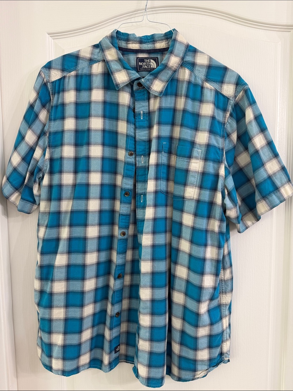 The North Face Men’s Teal and White Plaid Short-Sleeve Button-Down Shirt
